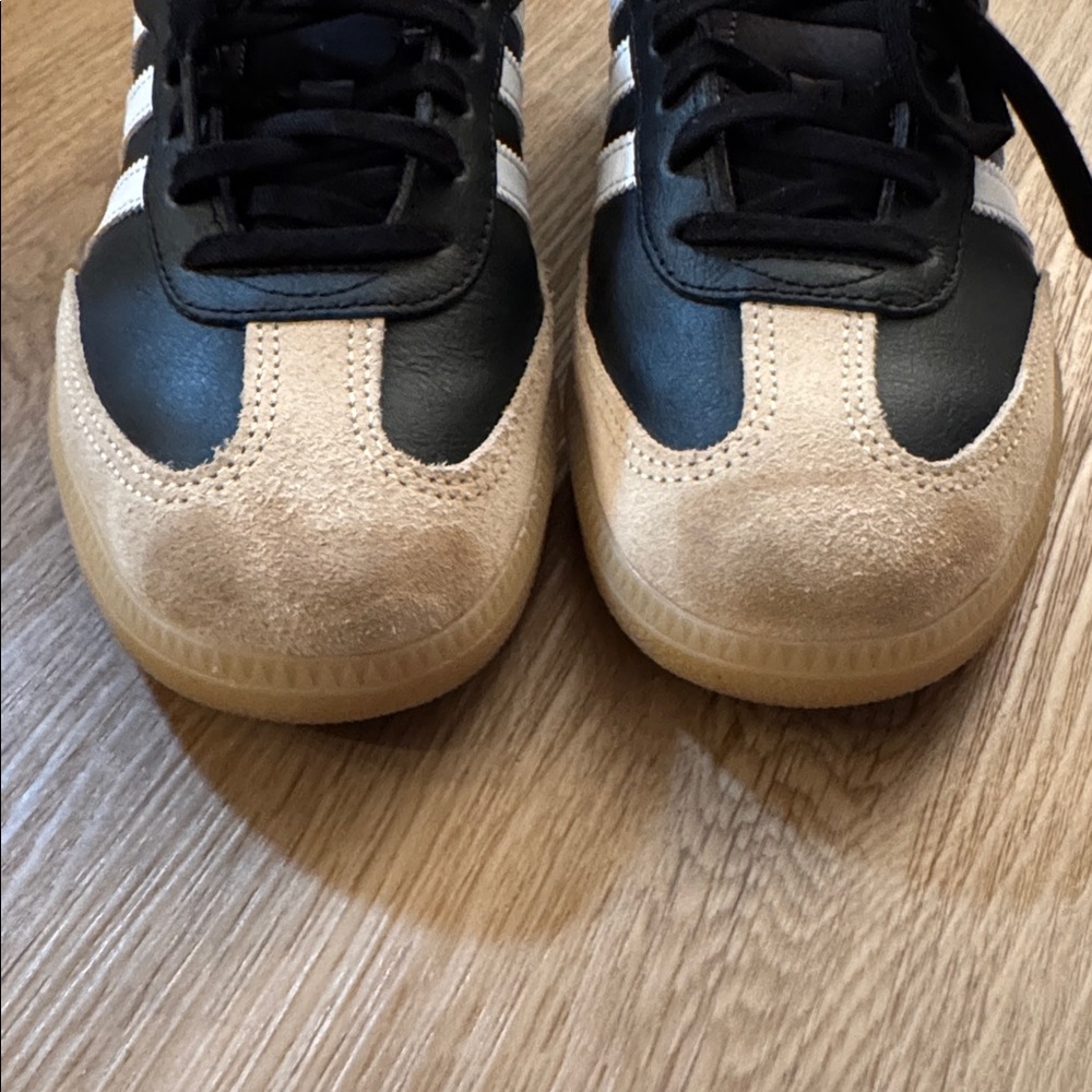 Adidas 6.5Y Black and Beige Sneakers - Picture 5 of 6